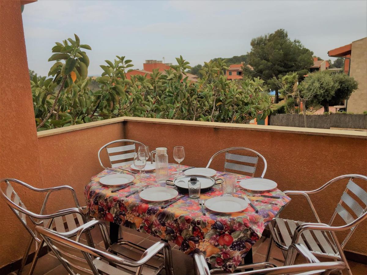 Ongi Etorri Apartment Calafat Exterior photo